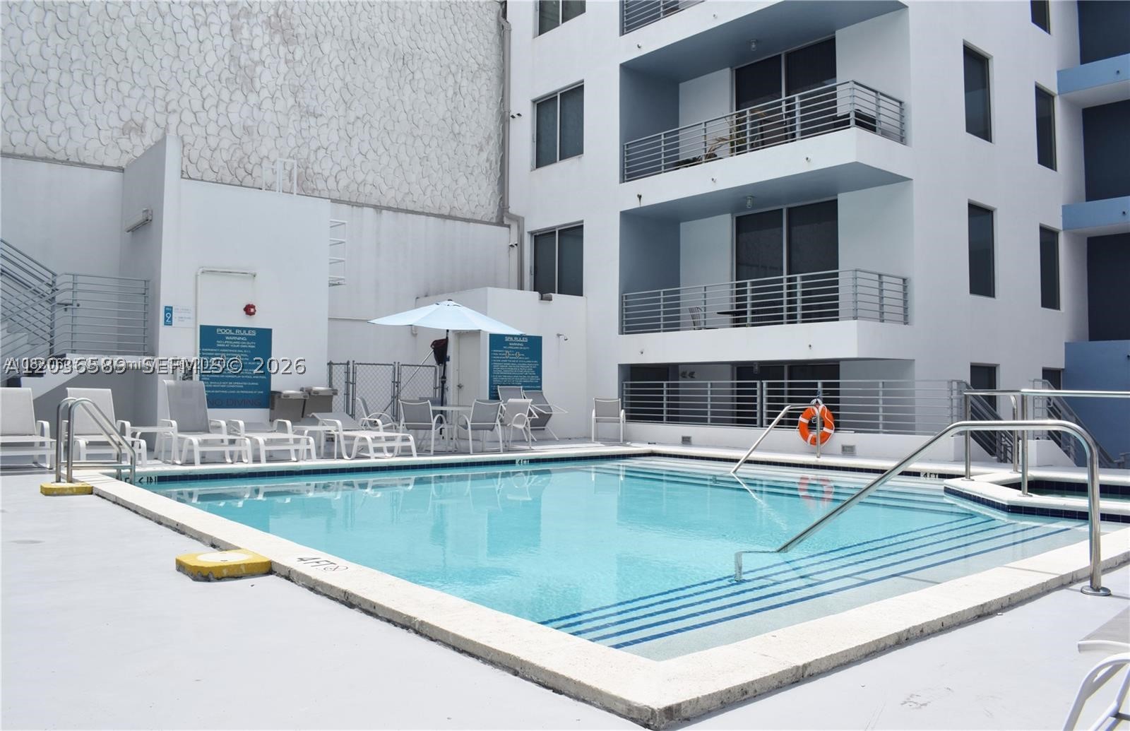 LOFTS AT MAYFAIR CONDO - Residential Lease