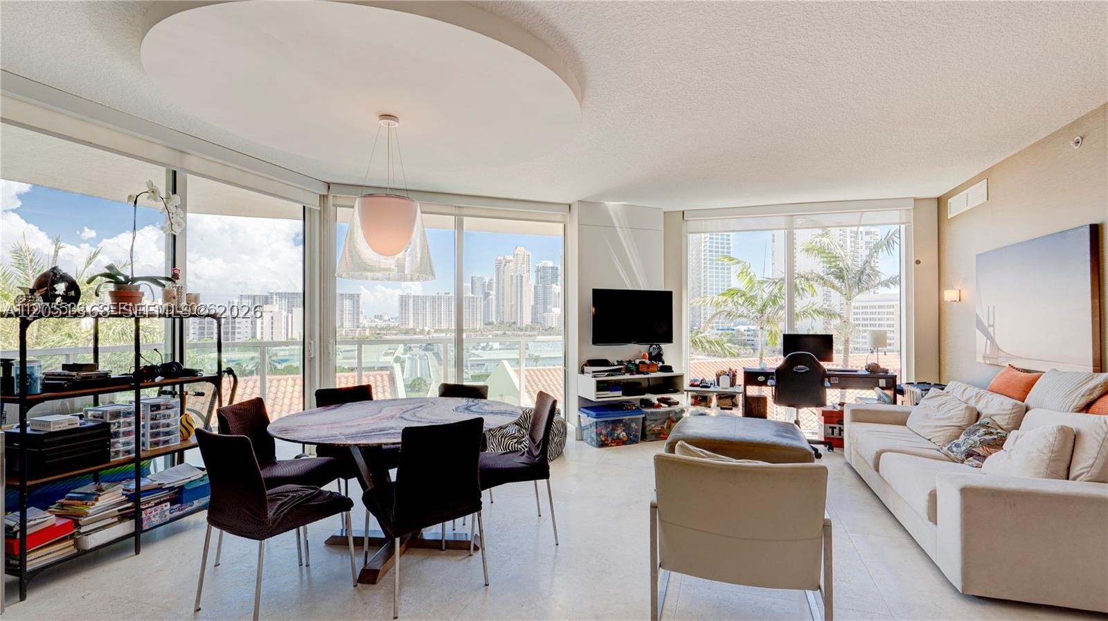 ST TROPEZ ON THE BAY II C - Residential
