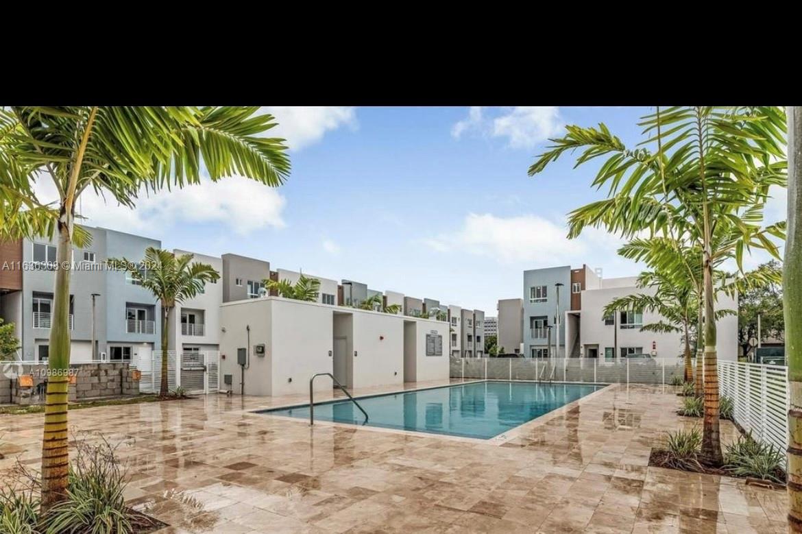RIVERWOOD - Residential Lease