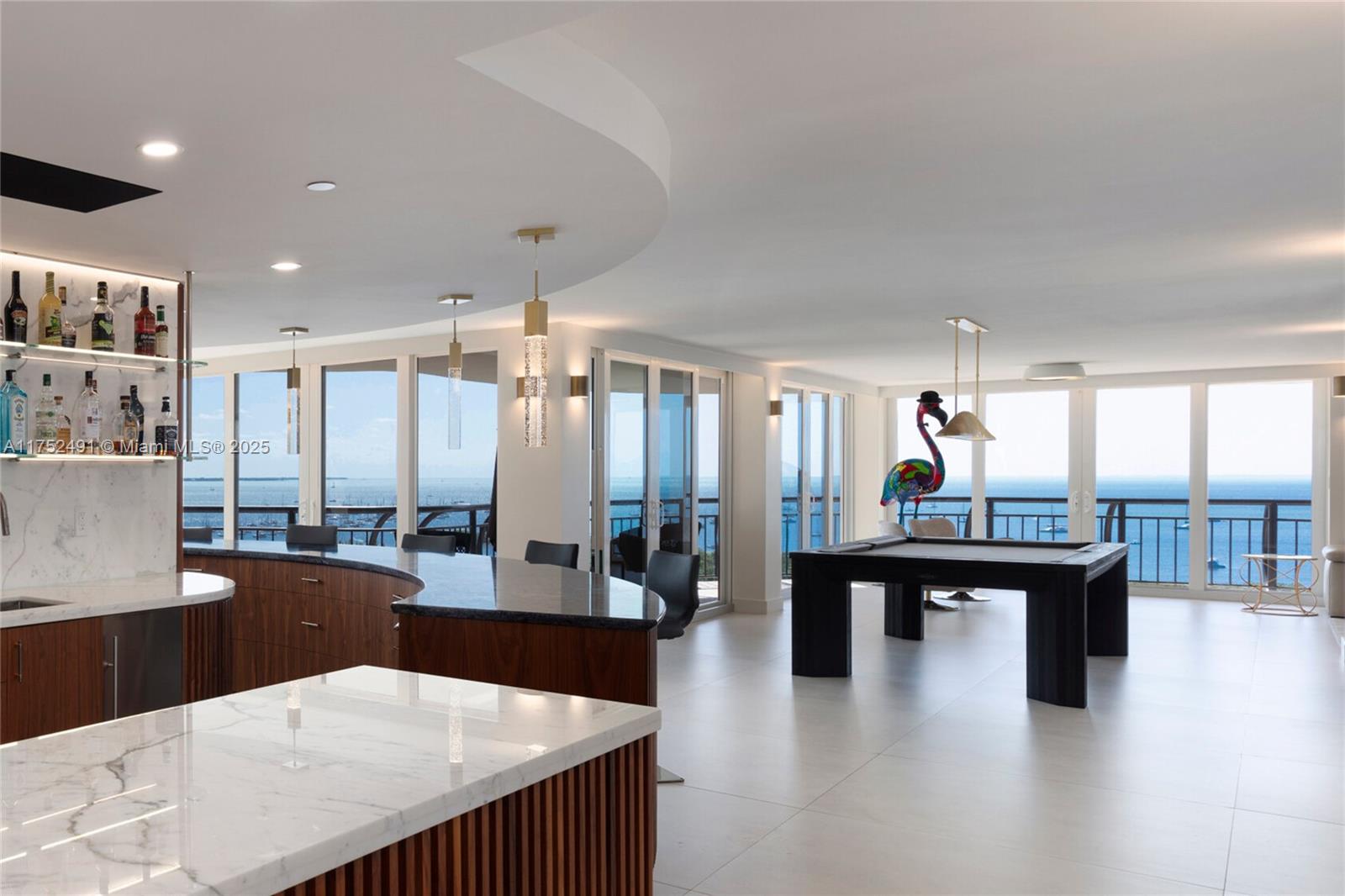 GROVE TOWERS CONDO - Residential
