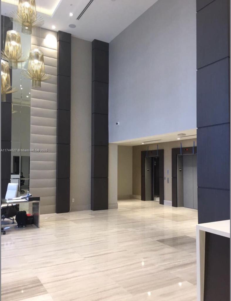 BRICKELL TEN CONDO - Residential Lease