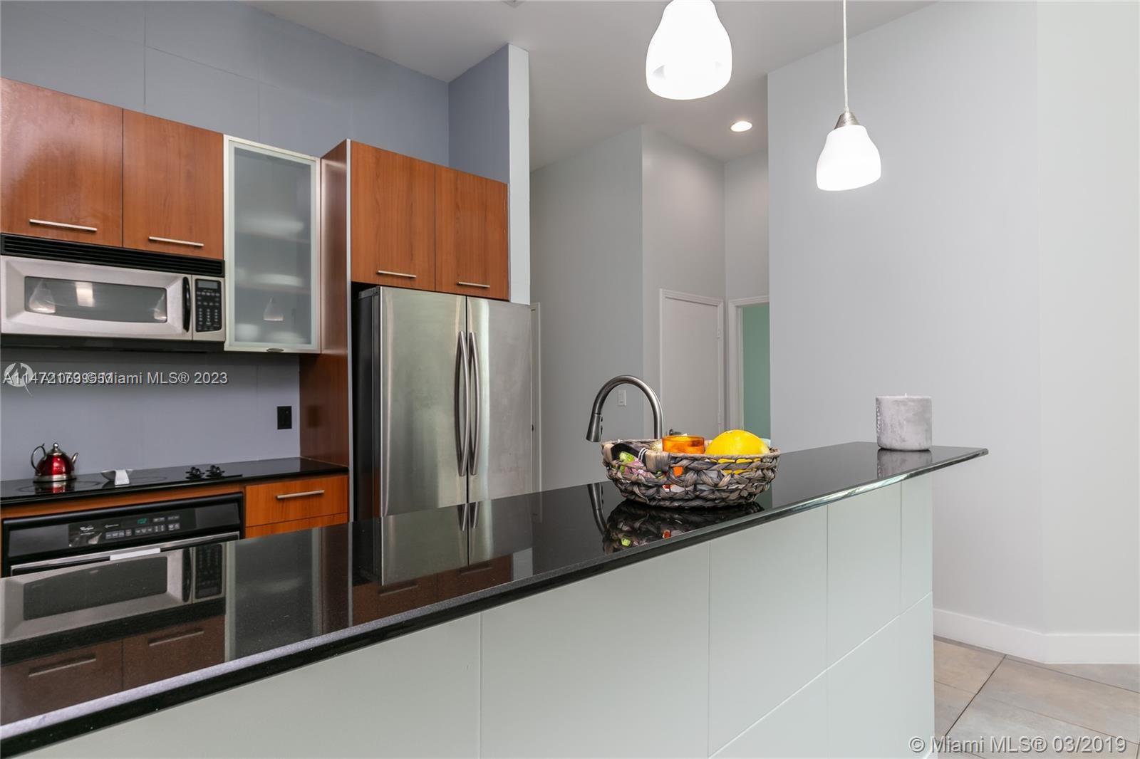 METROPOLIS II AT DADELAND - Residential