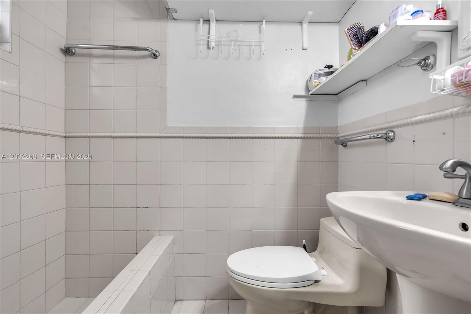 IDEAL HOMES SUB NO 4 - Residential