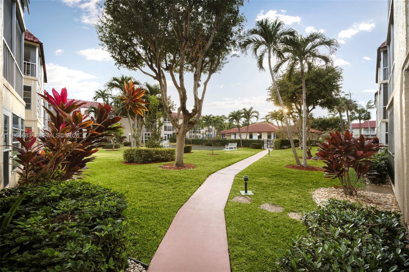 SOUTH GARDEN CONDO OF DEE - Residential