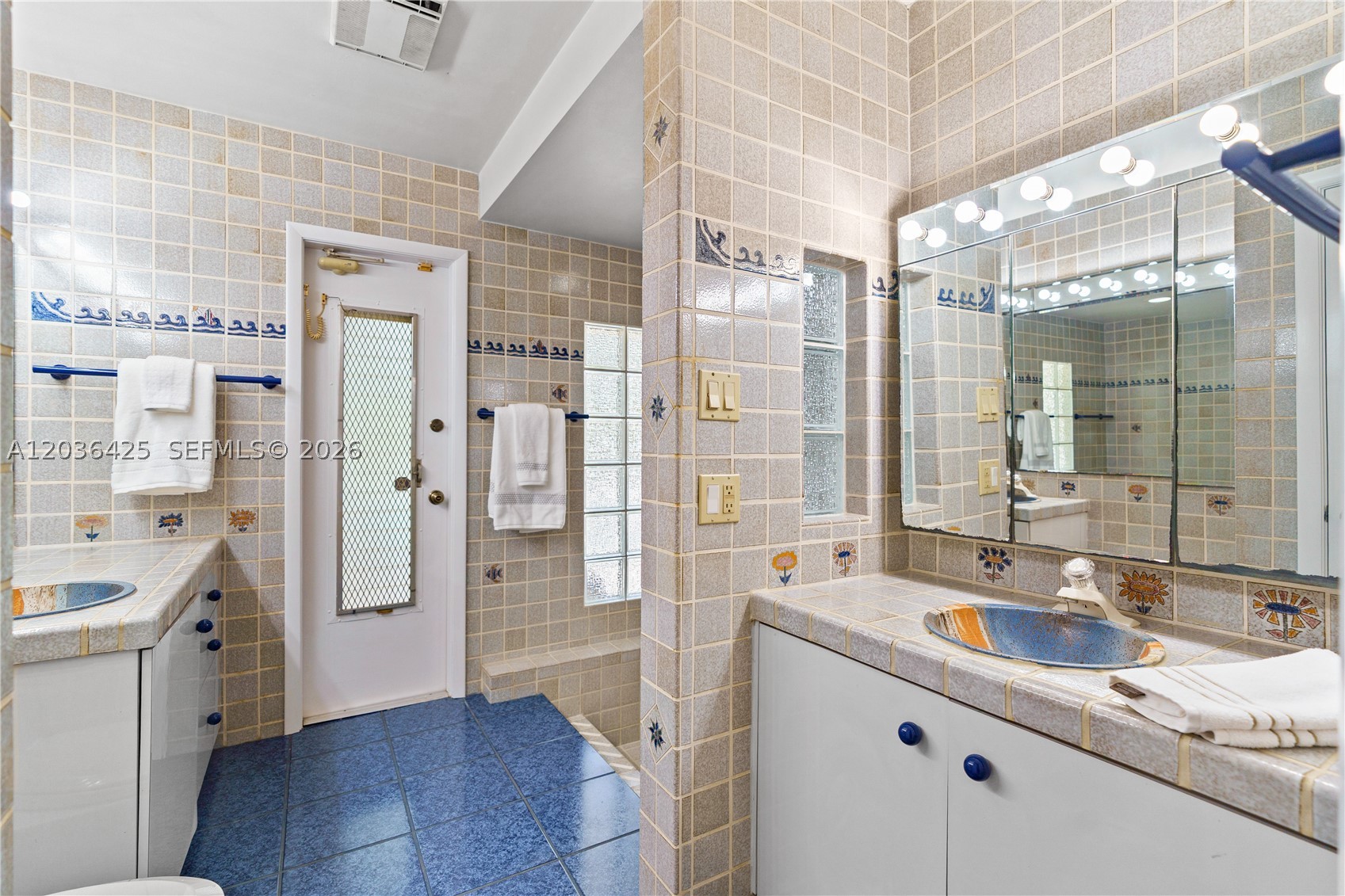 CORAL REEF ESTATES - Residential