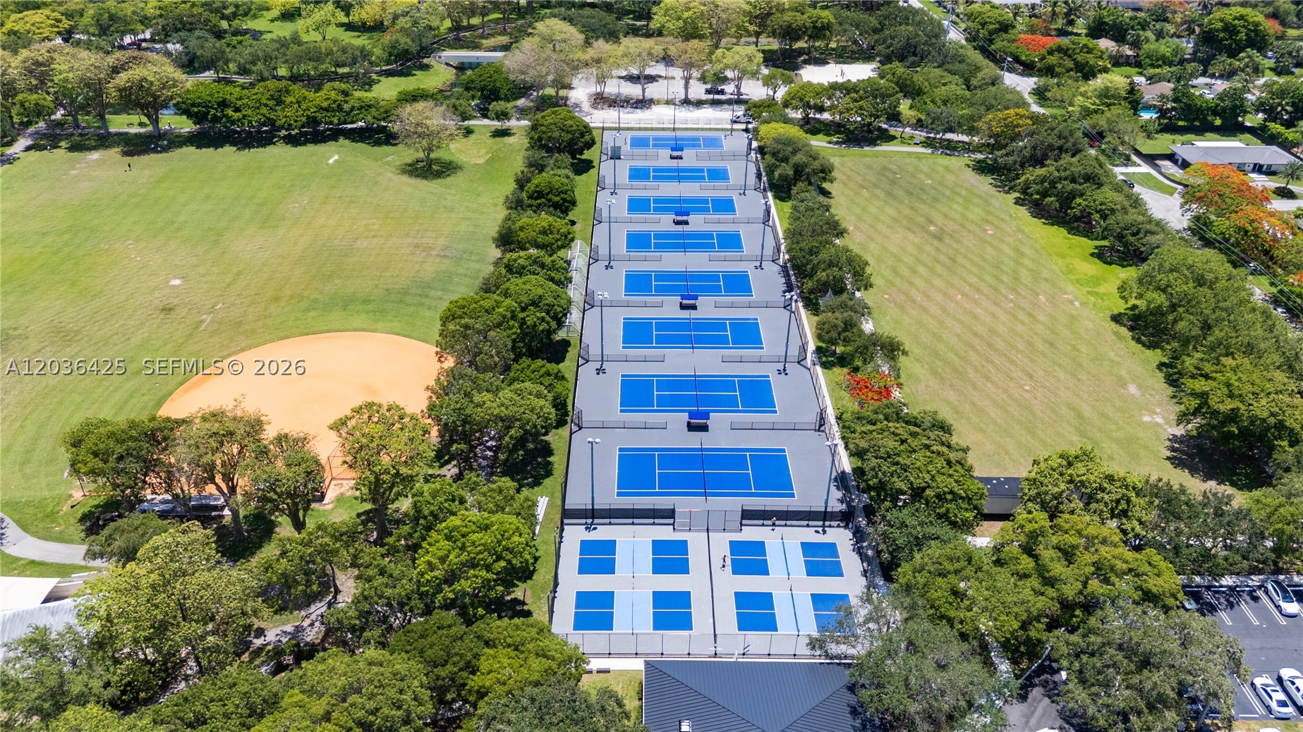 CORAL REEF ESTATES - Residential