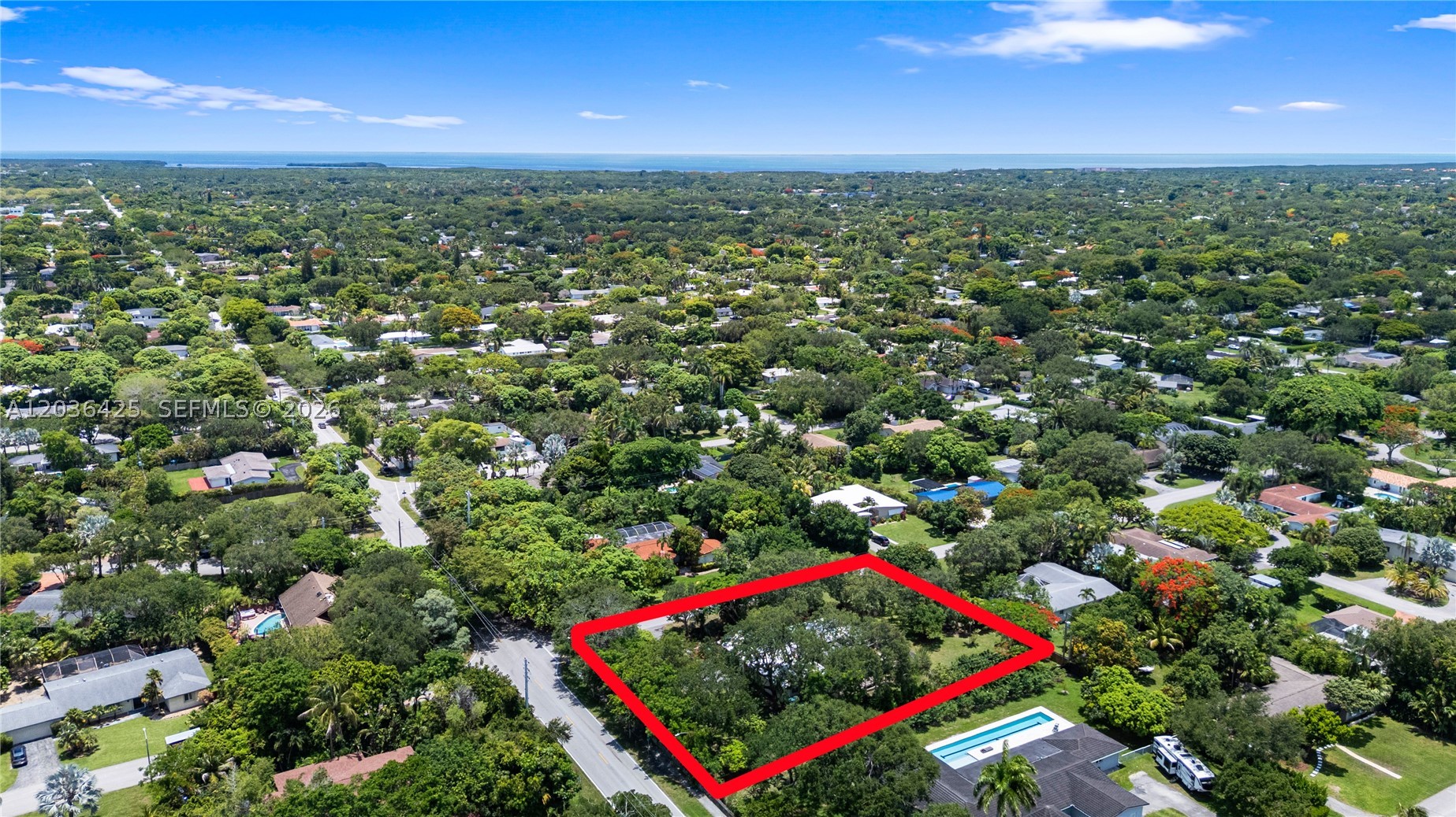 CORAL REEF ESTATES - Residential