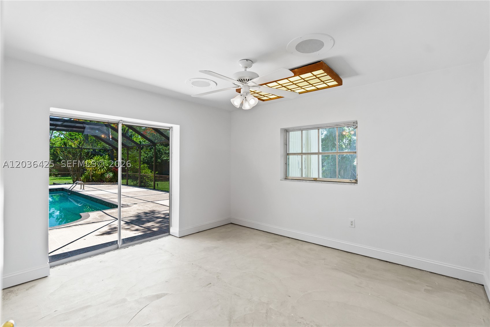 CORAL REEF ESTATES - Residential