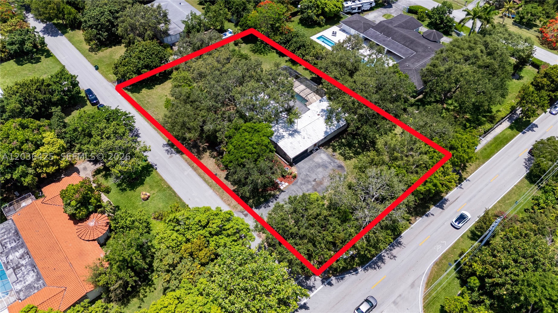 CORAL REEF ESTATES - Residential