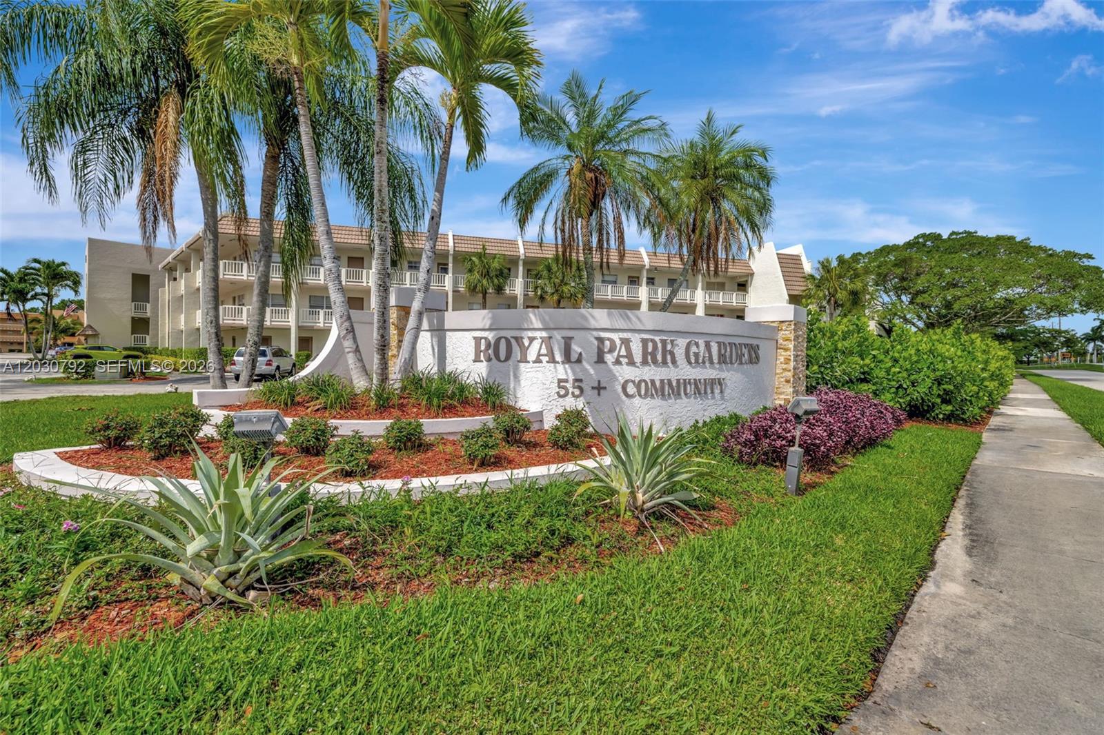 ROYAL PARK GARDENS III-F - Residential