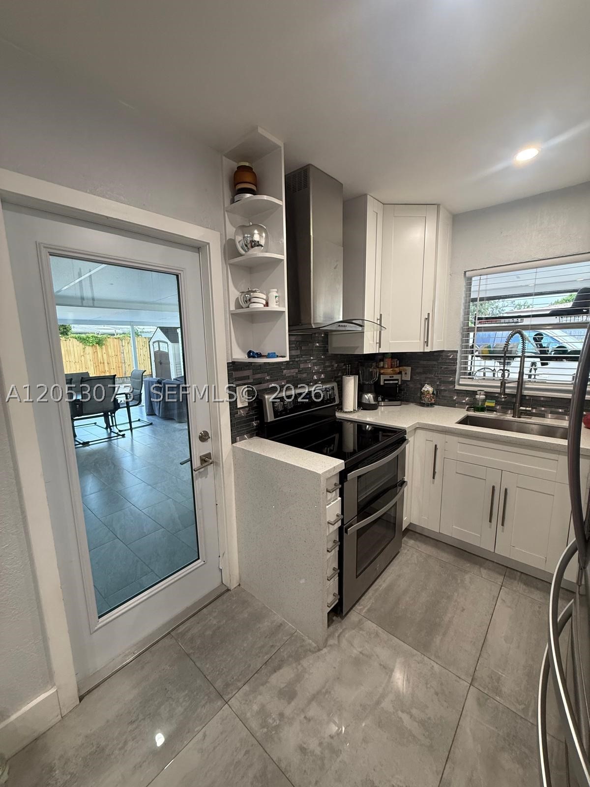 NEW BROWARDALE - Residential