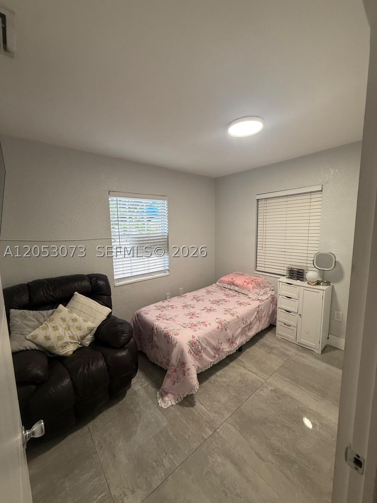 NEW BROWARDALE - Residential
