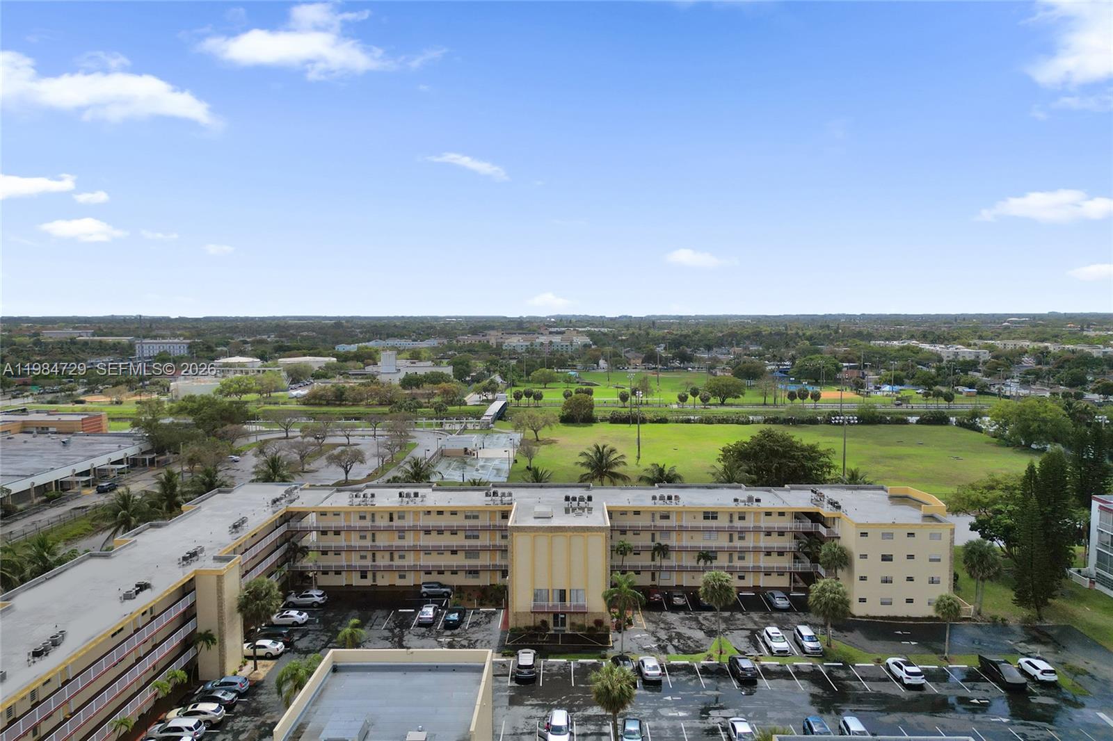 TOPAZ SOUTH CONDO - Residential