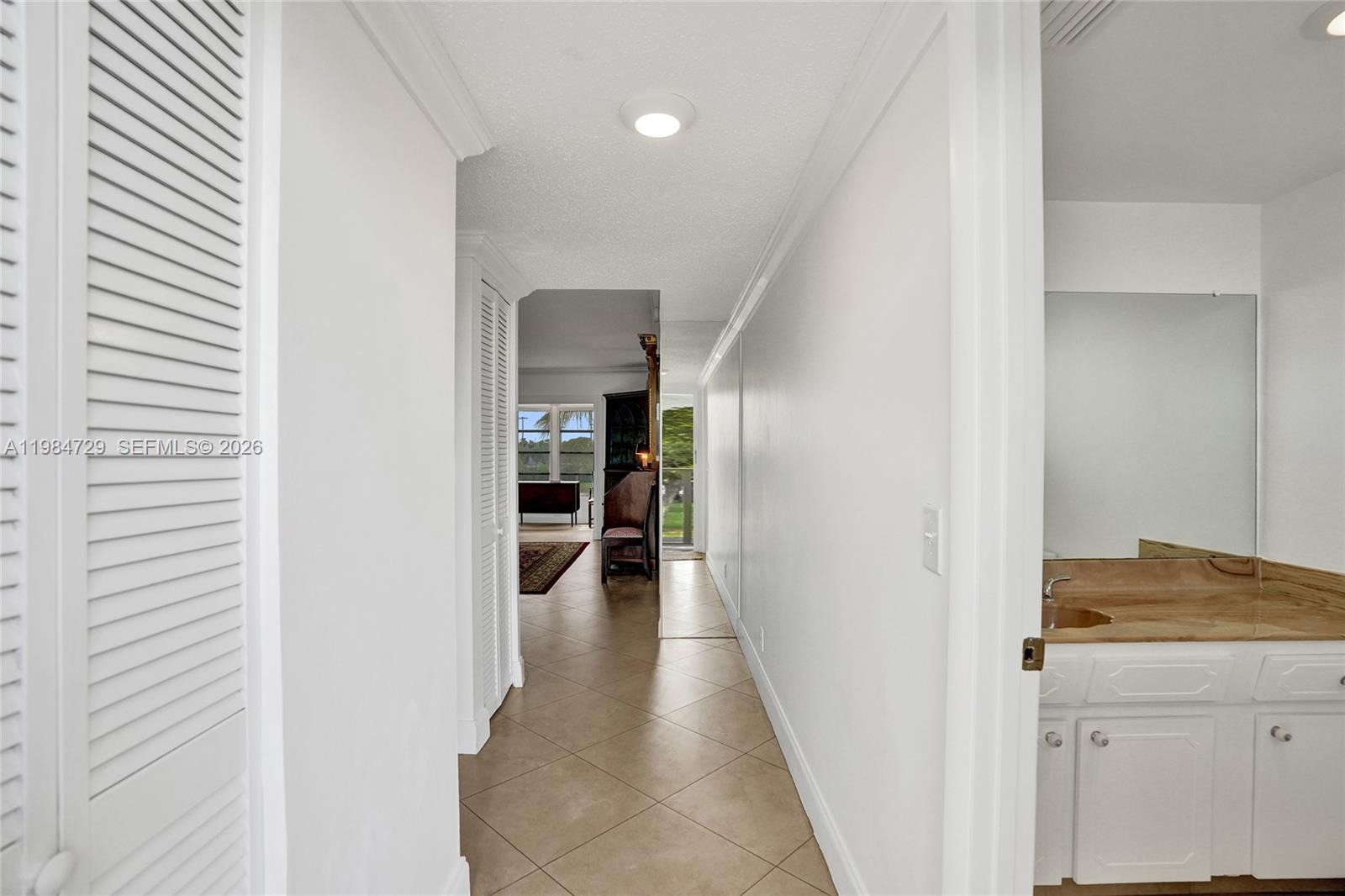 TOPAZ SOUTH CONDO - Residential