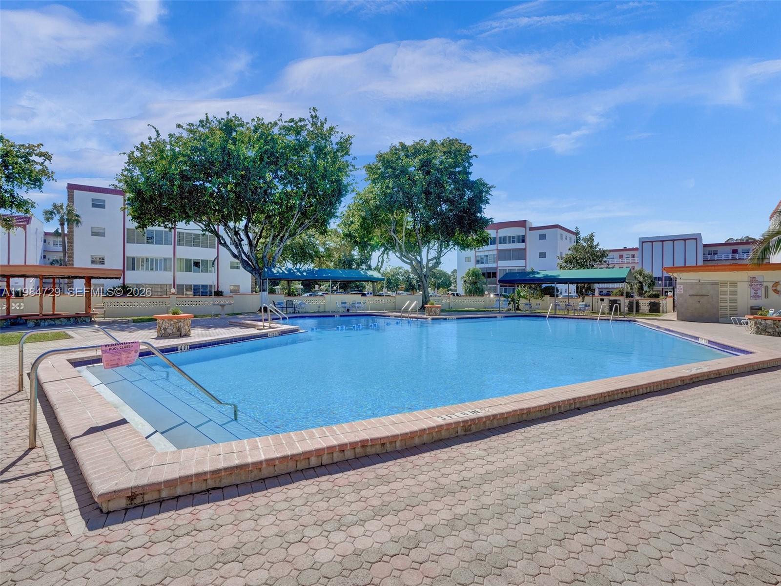 TOPAZ SOUTH CONDO - Residential