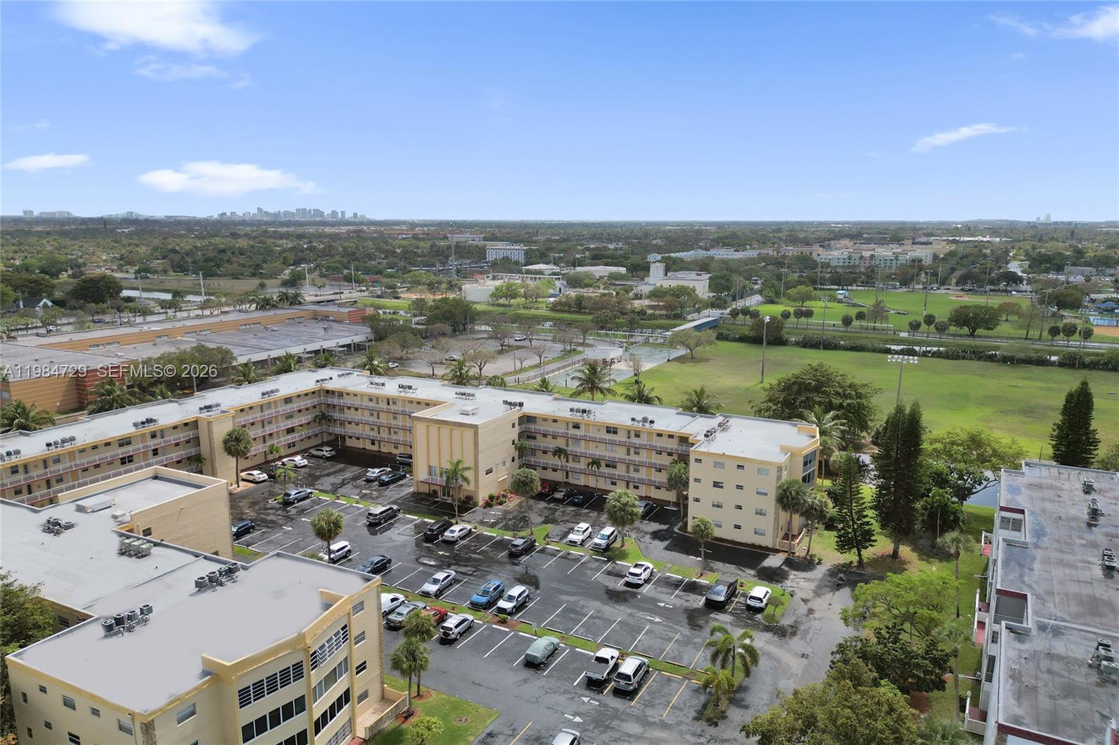TOPAZ SOUTH CONDO - Residential