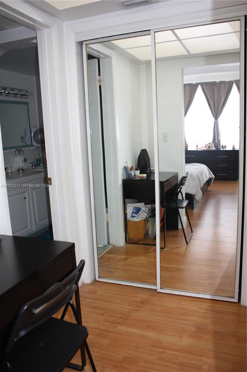 SIXTH MOORINGS CONDO - Residential