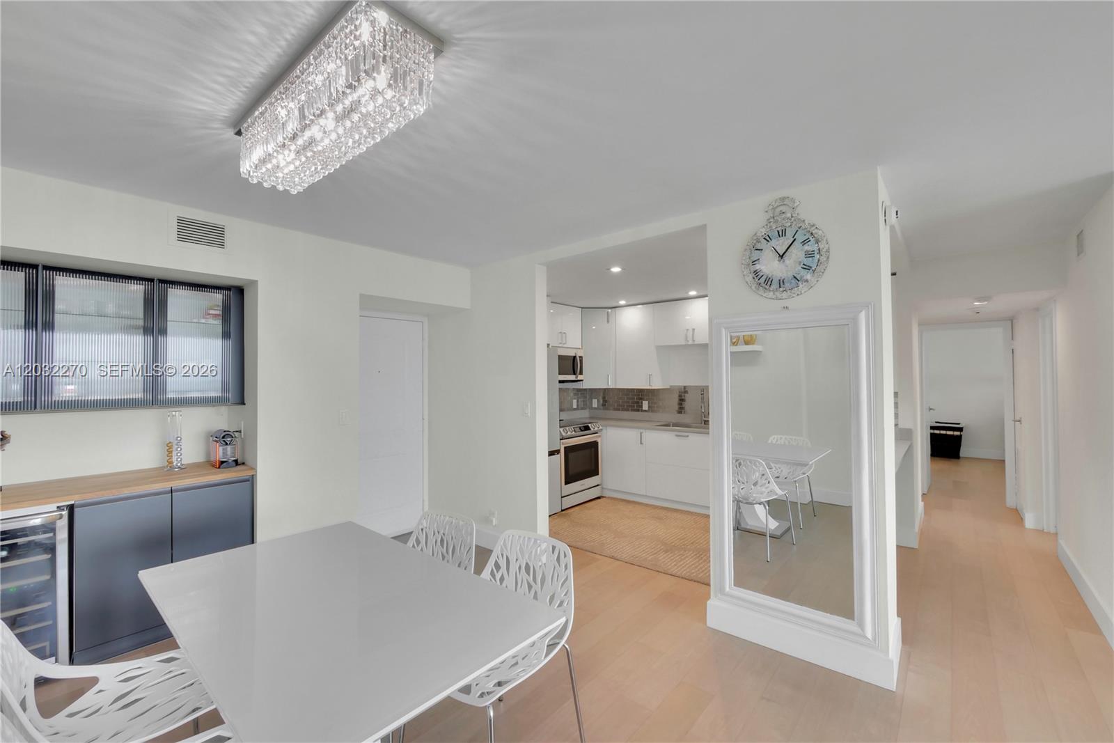ARLEN HOUSE EAST CONDO - Residential