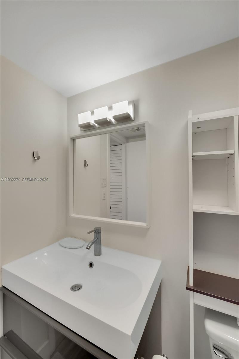 ARLEN HOUSE EAST CONDO - Residential