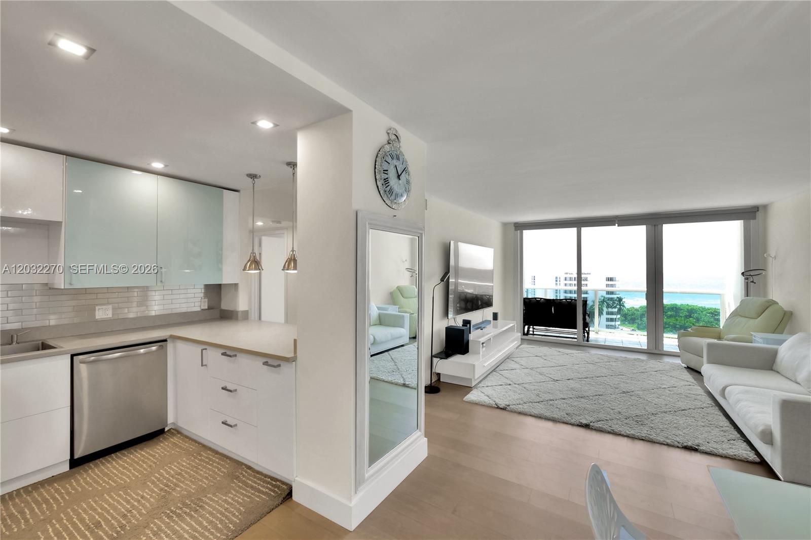 ARLEN HOUSE EAST CONDO - Residential