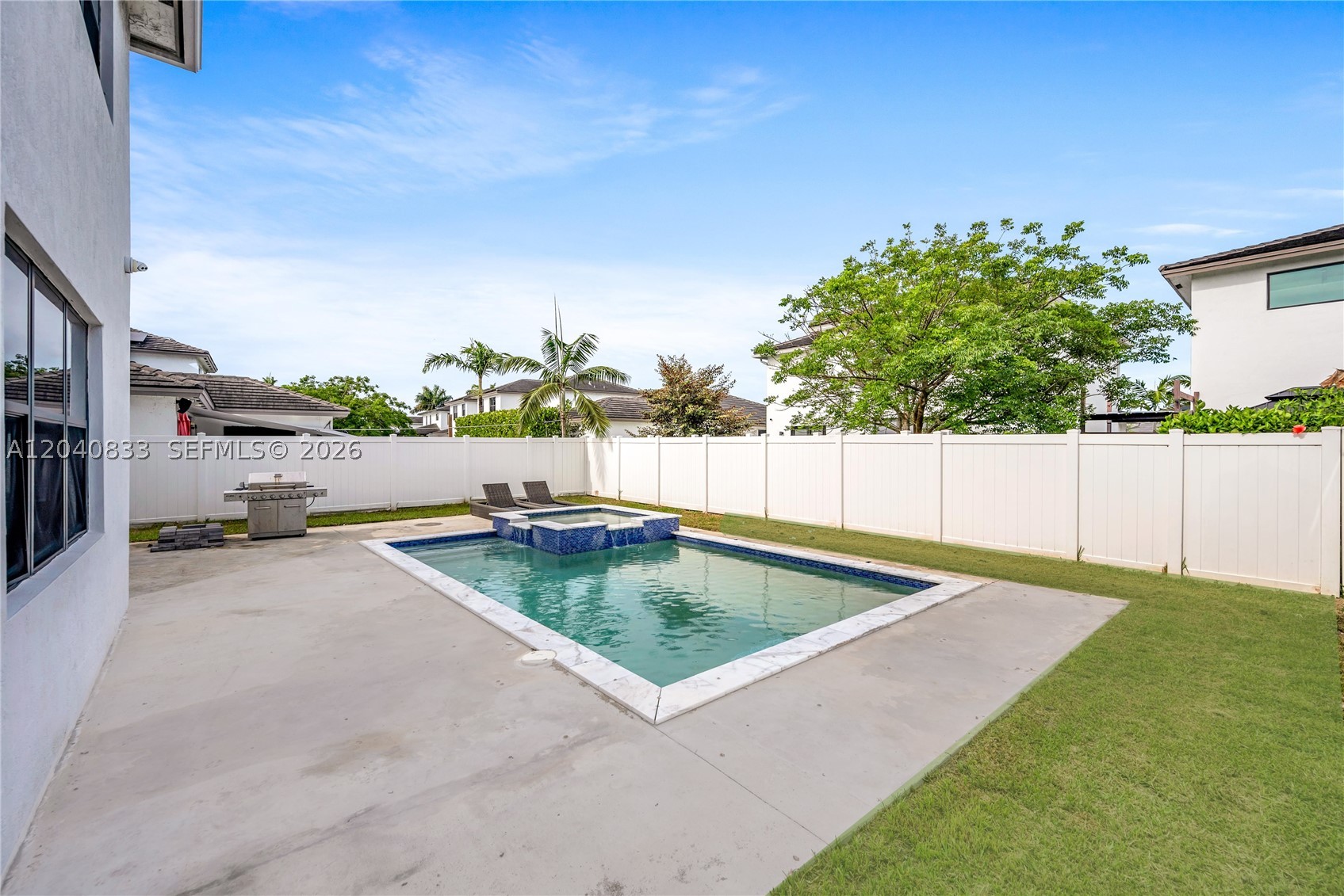 THE LANDINGS - Residential