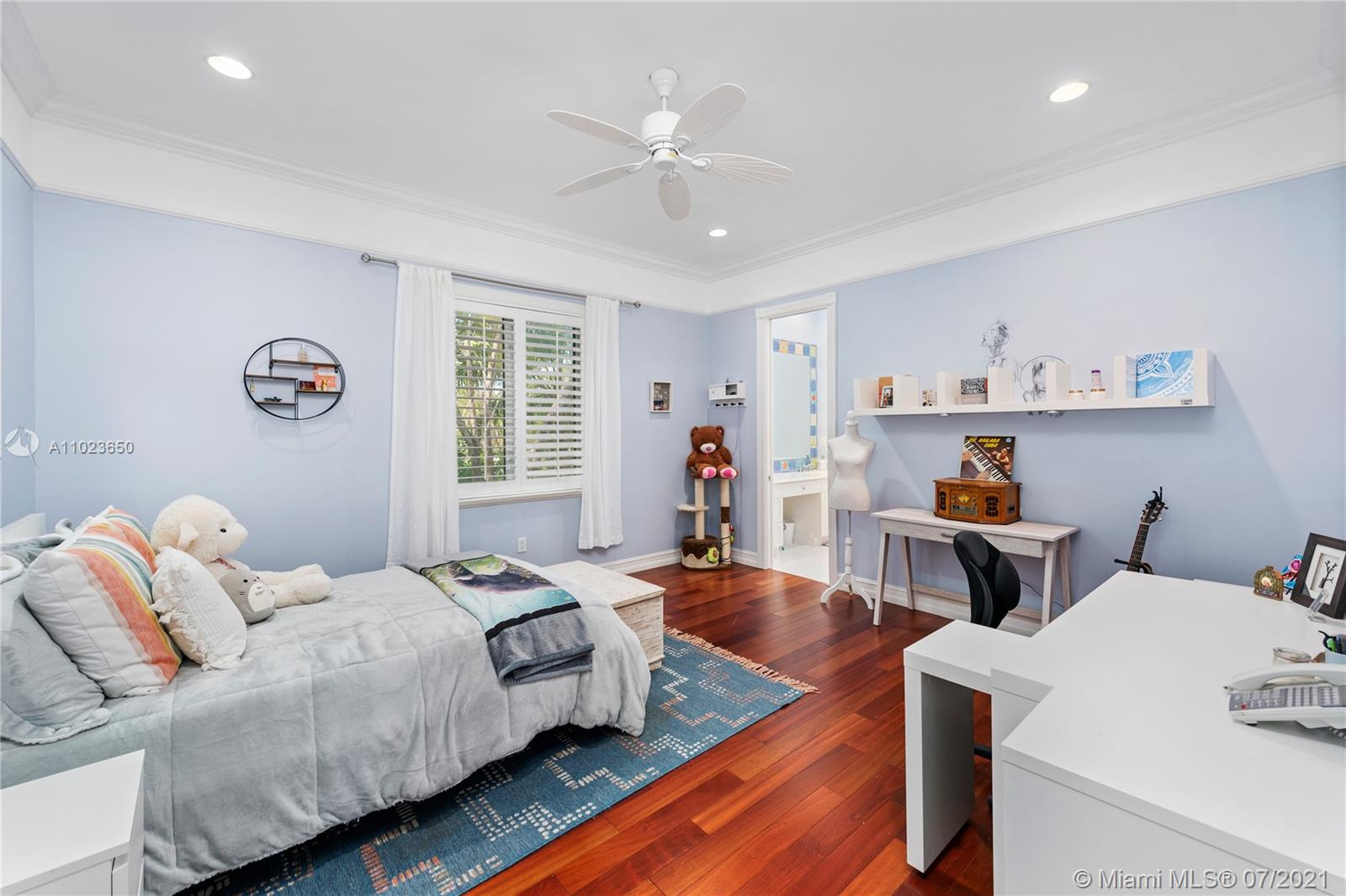 HELMS COUNTRY ESTATES ADD - Residential
