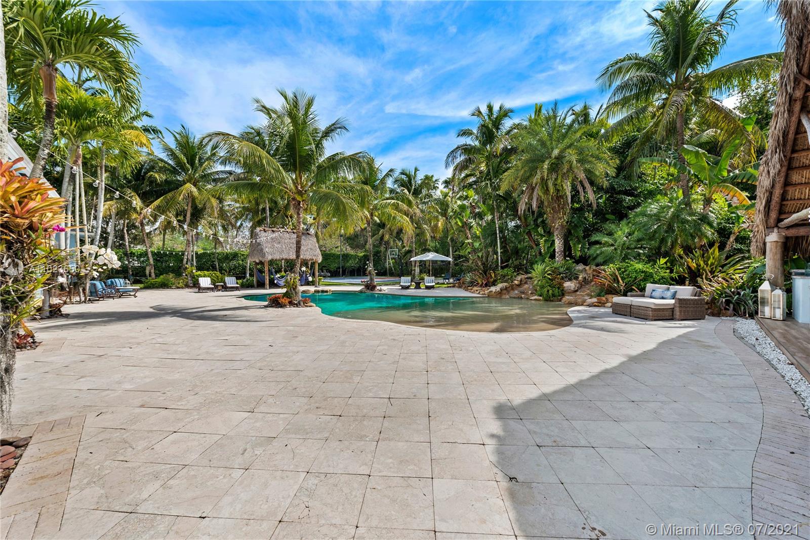 HELMS COUNTRY ESTATES ADD - Residential