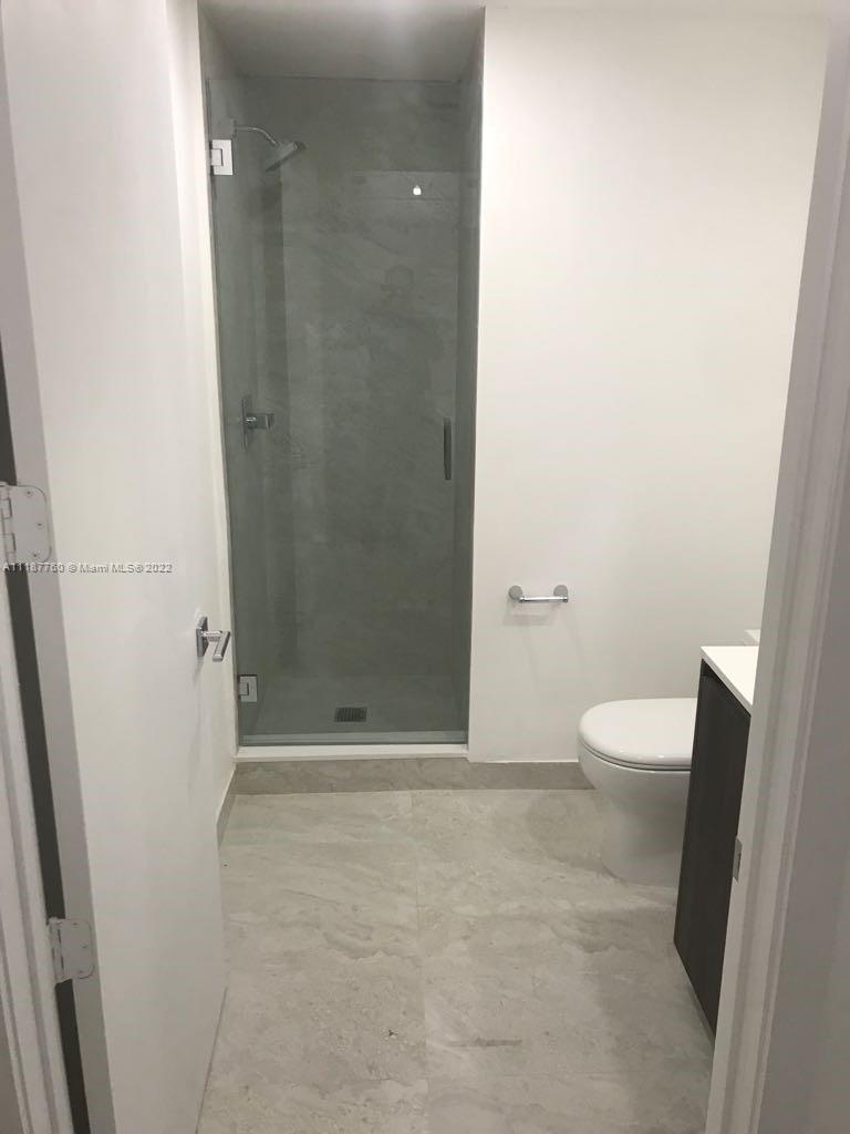 ARIA ON THE BAY CONDO - Residential