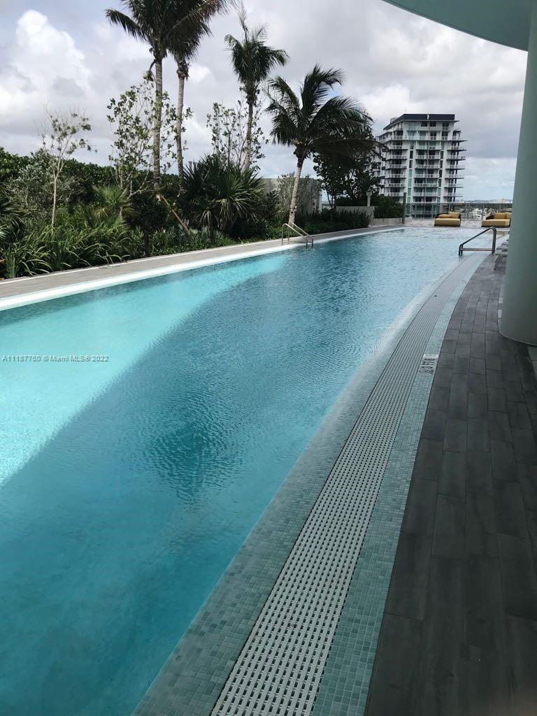 ARIA ON THE BAY CONDO - Residential
