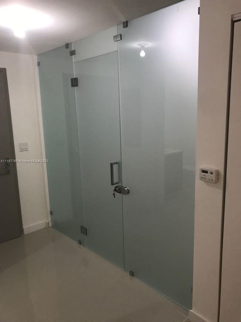 ARIA ON THE BAY CONDO - Residential