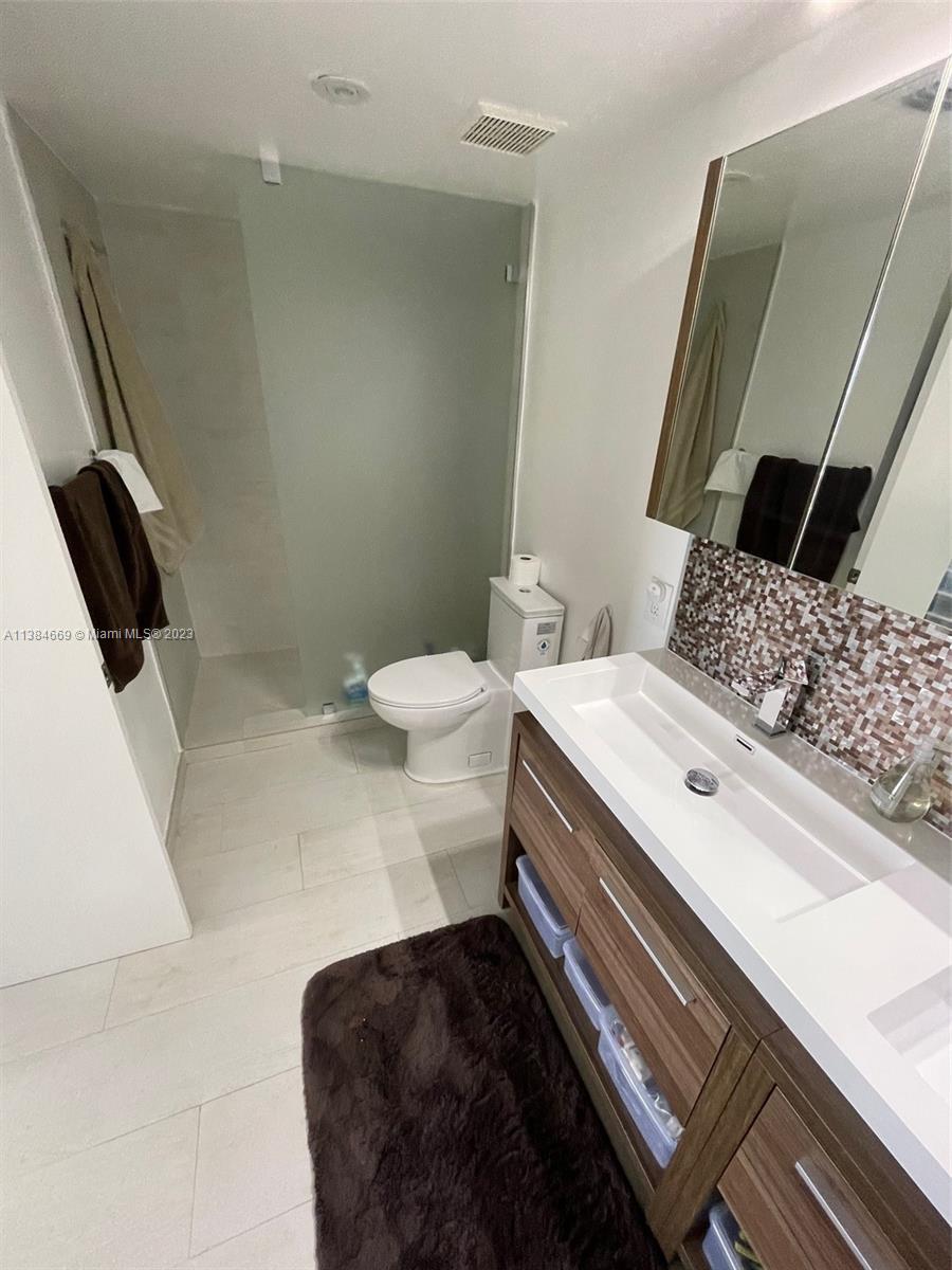 PARC CENTRAL AVENTURA SOUT - Residential
