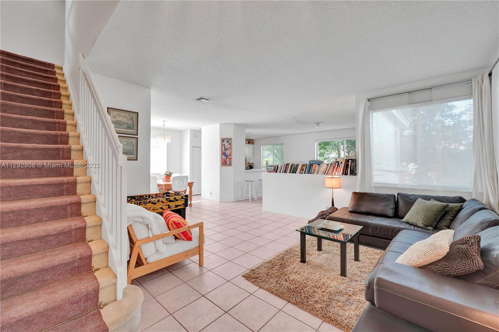 SECTOR 2-PARCELS 1 2 3 4 - Residential