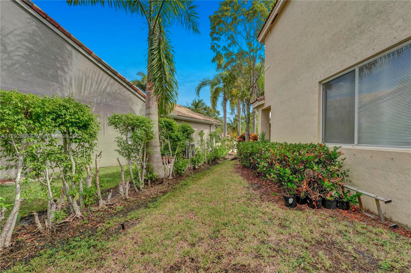 SECTOR 2-PARCELS 1 2 3 4 - Residential