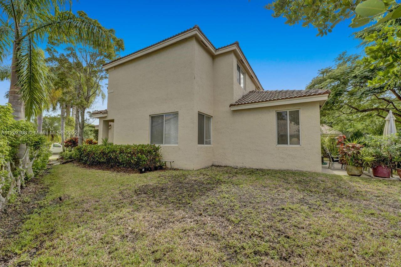 SECTOR 2-PARCELS 1 2 3 4 - Residential