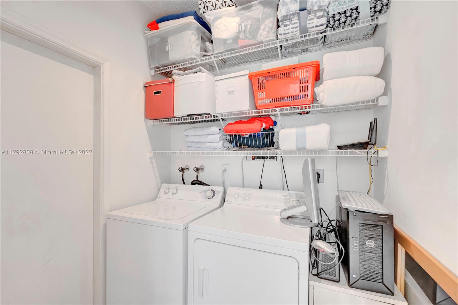 SECTOR 2-PARCELS 1 2 3 4 - Residential