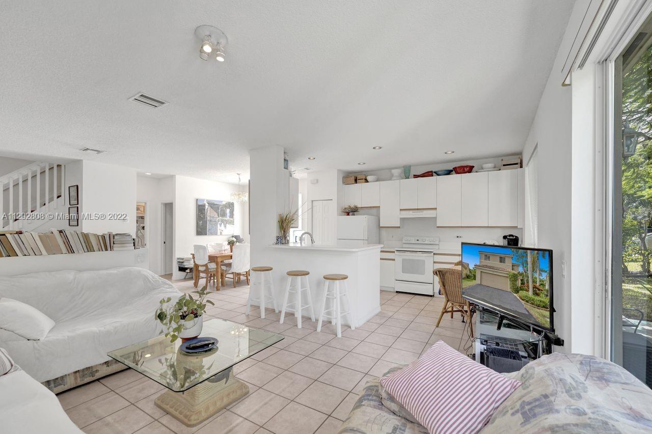 SECTOR 2-PARCELS 1 2 3 4 - Residential