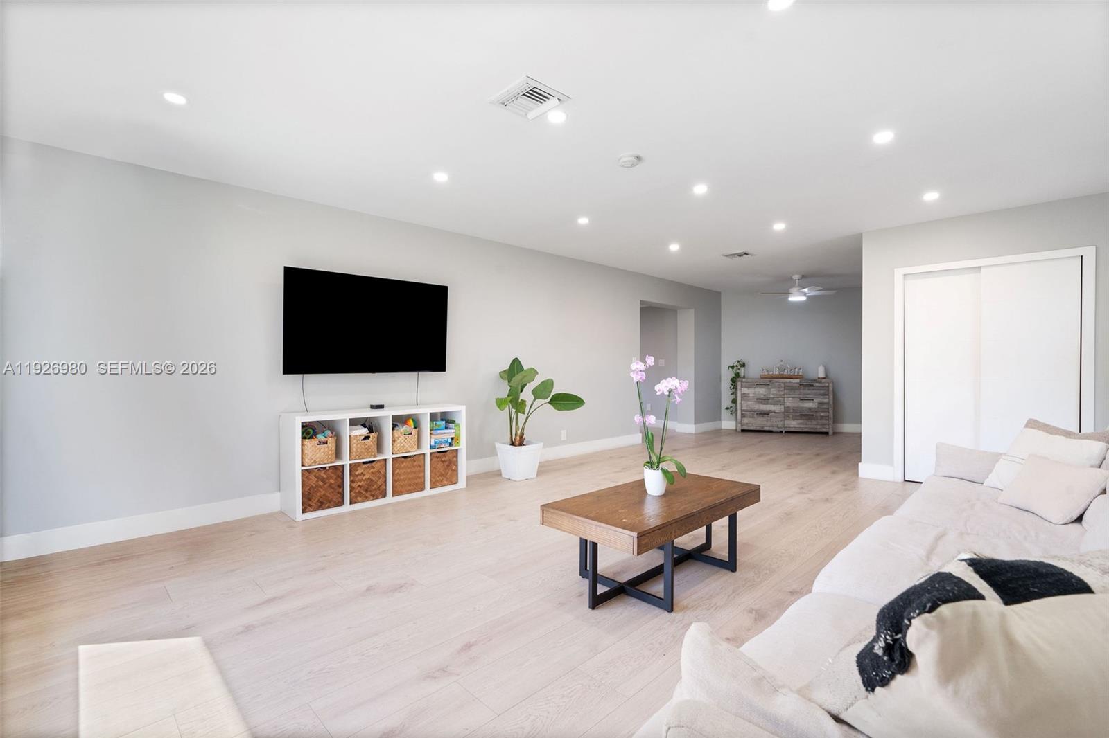MIAMI SHORES ESTATES - Residential