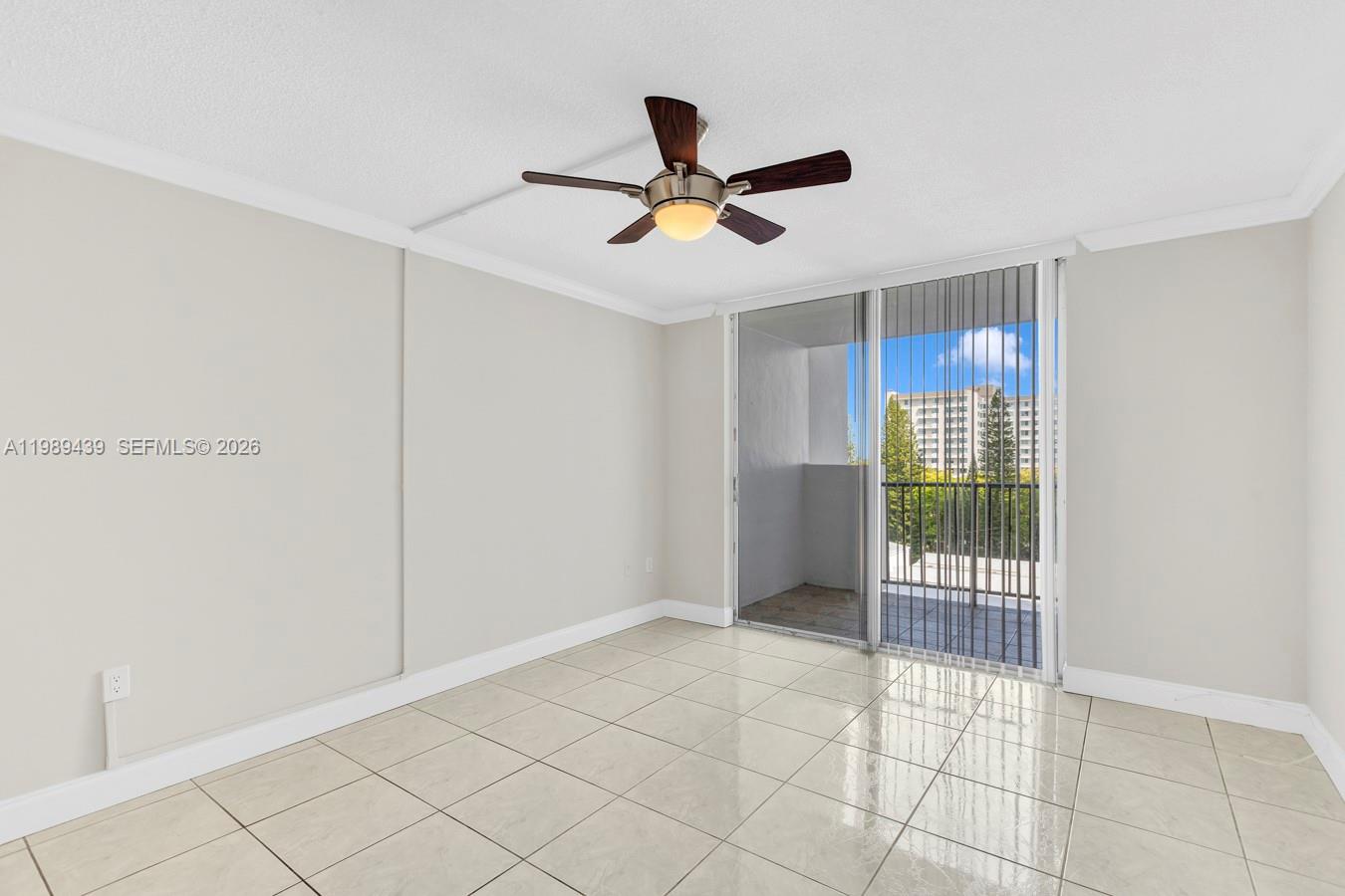 COMMODORE PLAZA CONDO - Residential