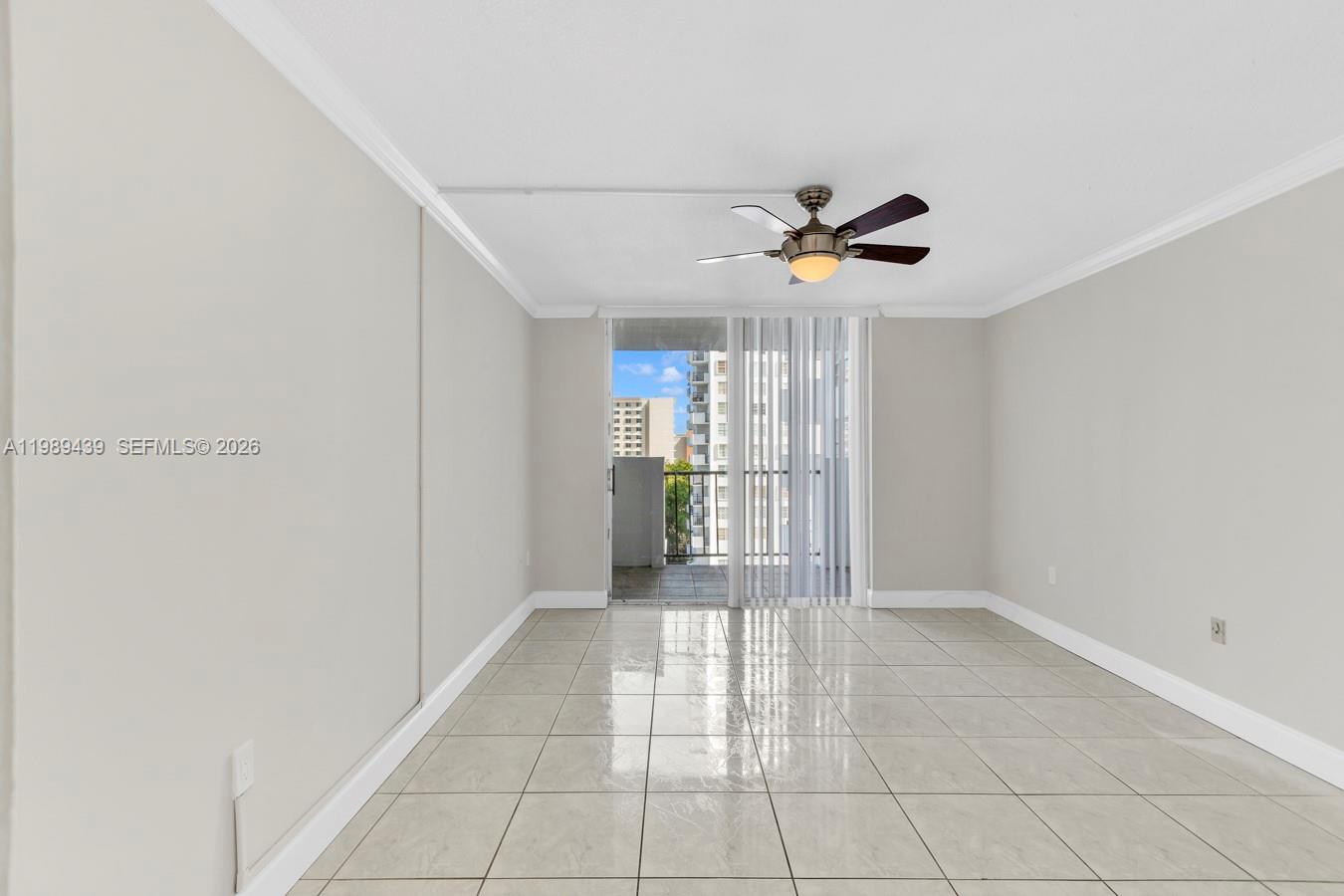 COMMODORE PLAZA CONDO - Residential
