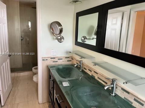 ADVENTURE HOMES - Residential