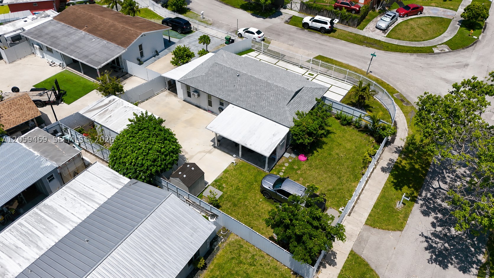 MEADOW WOOD MANOR SEC I - Residential