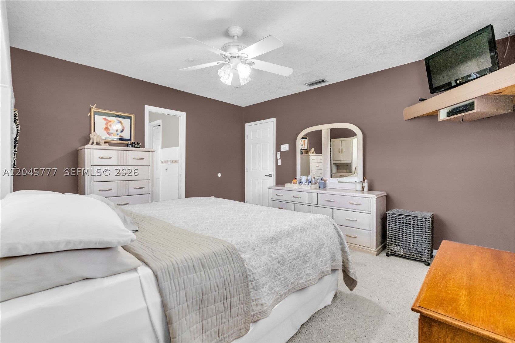 GREEN MEADOW ESTATES - Residential