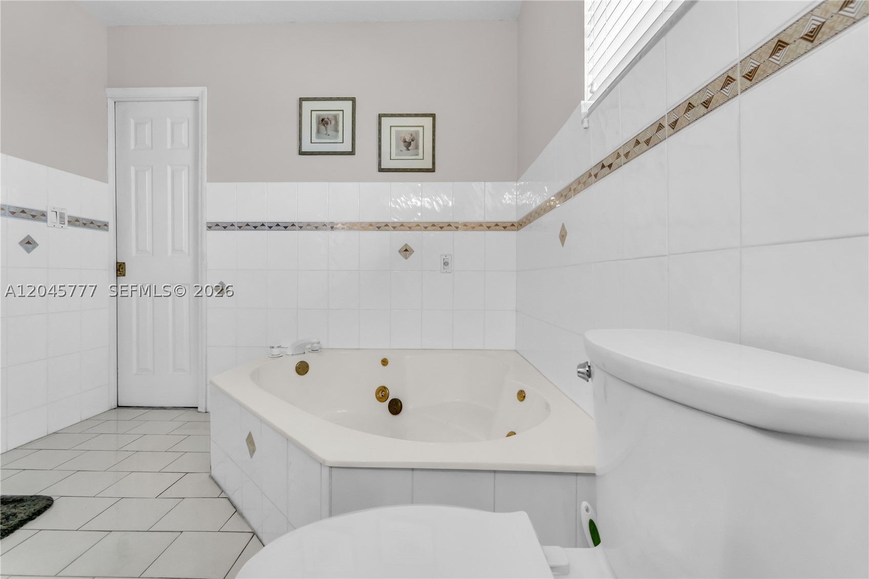 GREEN MEADOW ESTATES - Residential