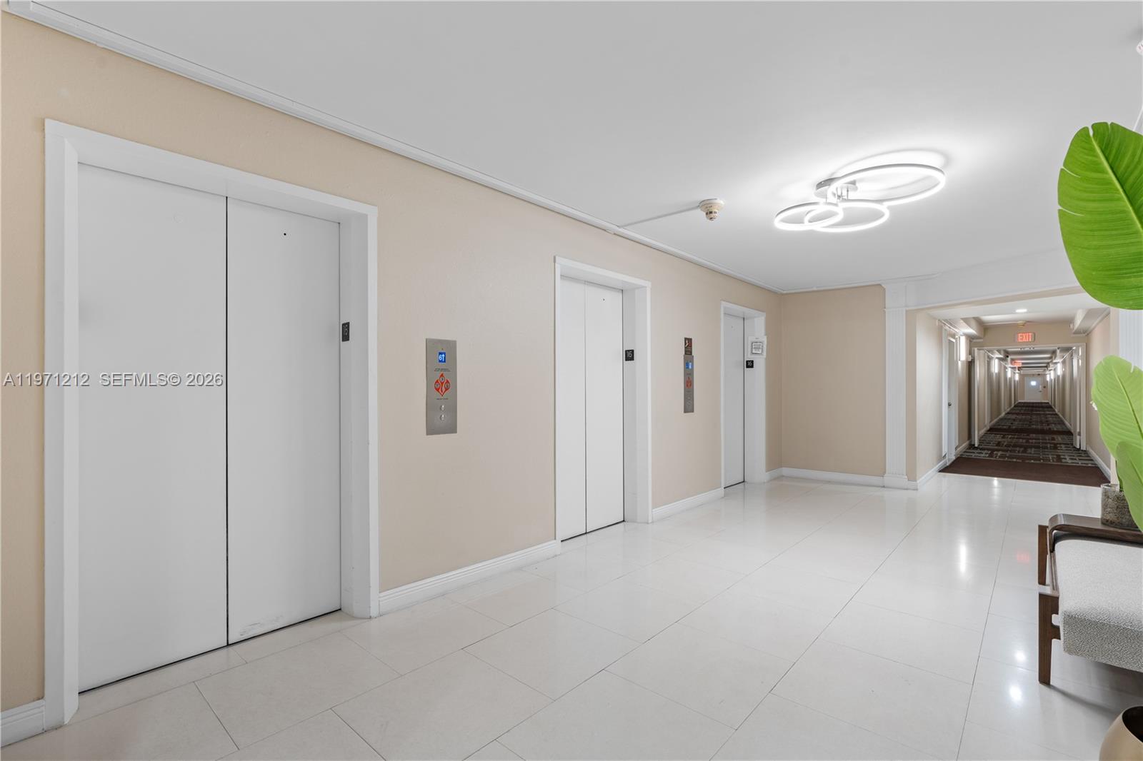 5600 CONDO - Residential