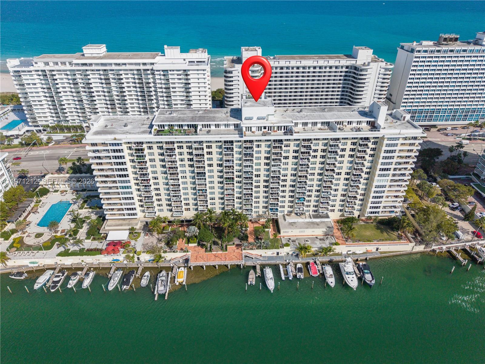 5600 CONDO - Residential