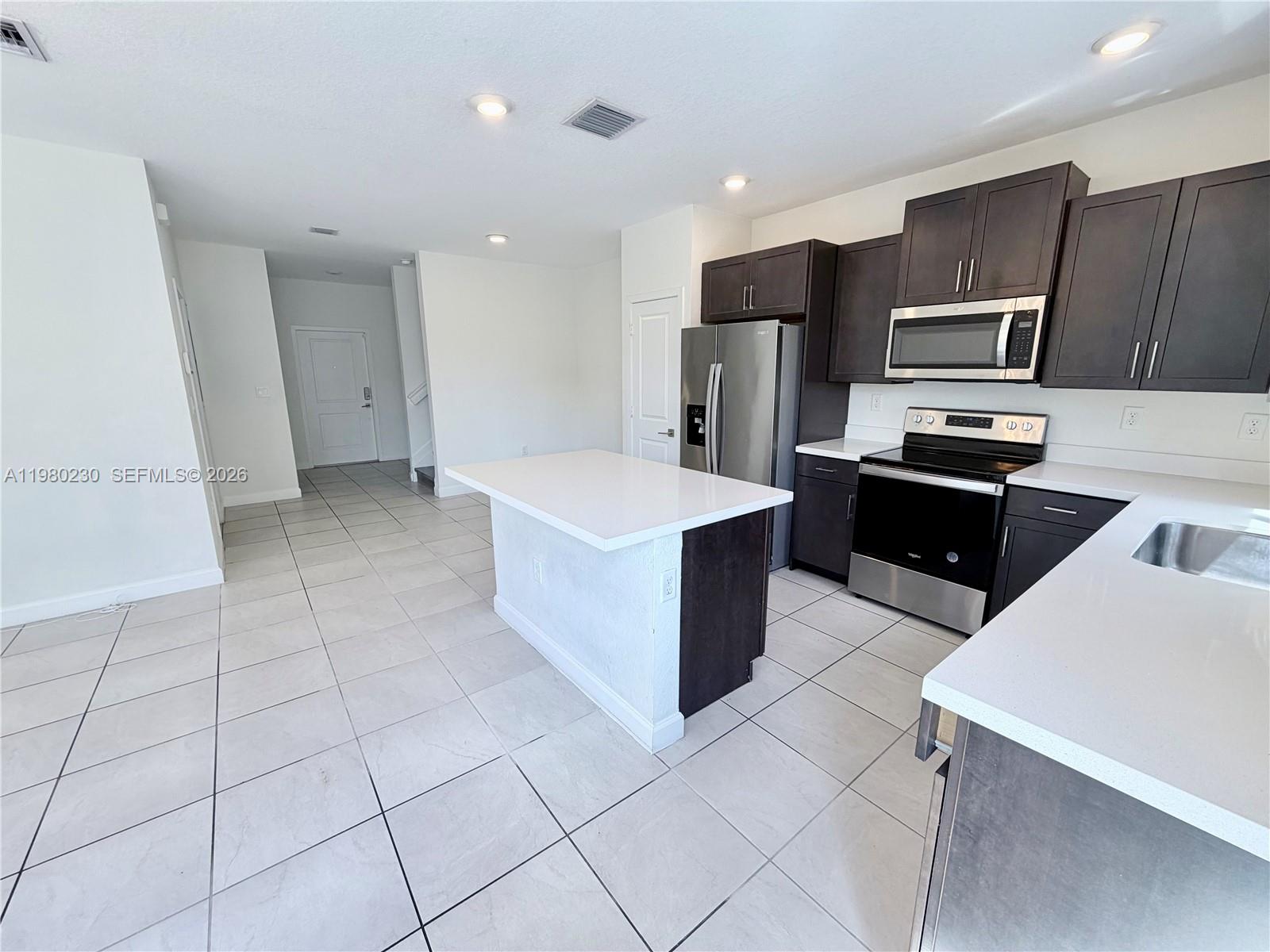 TOWNS AT SEASCAPE - Residential