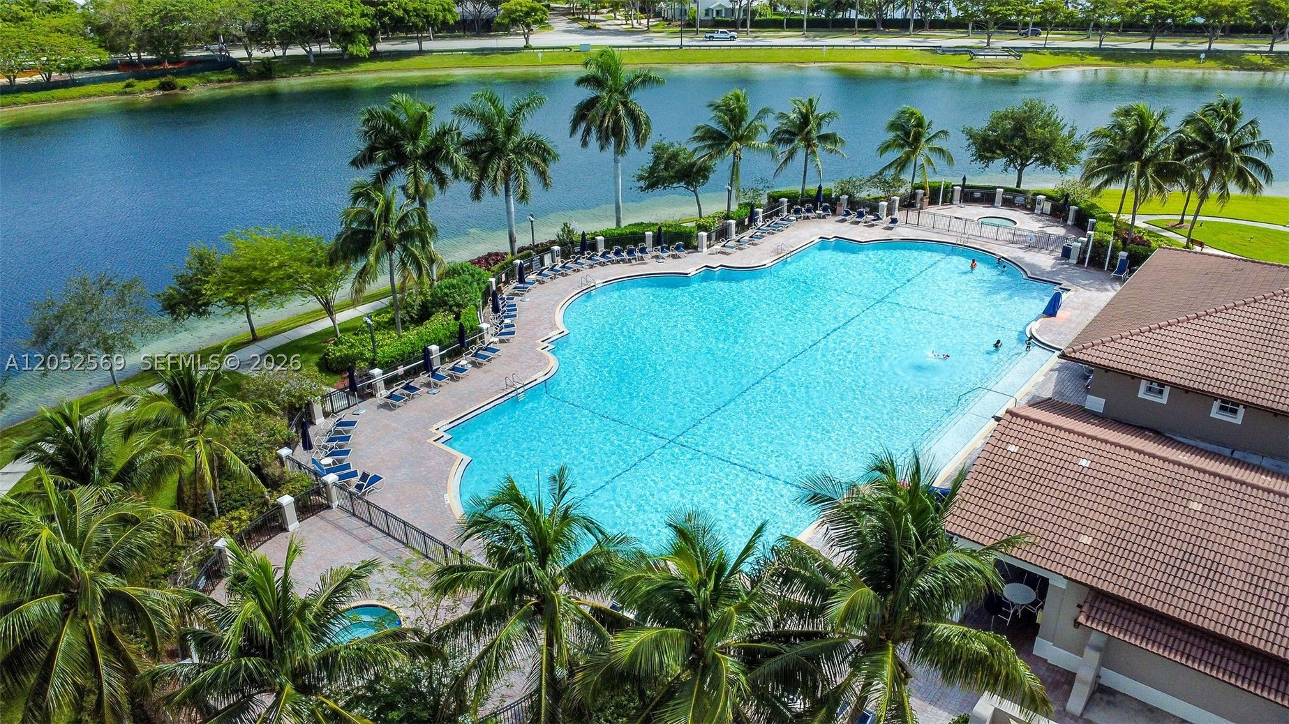 LAKES BY THE BAY CEE - Residential