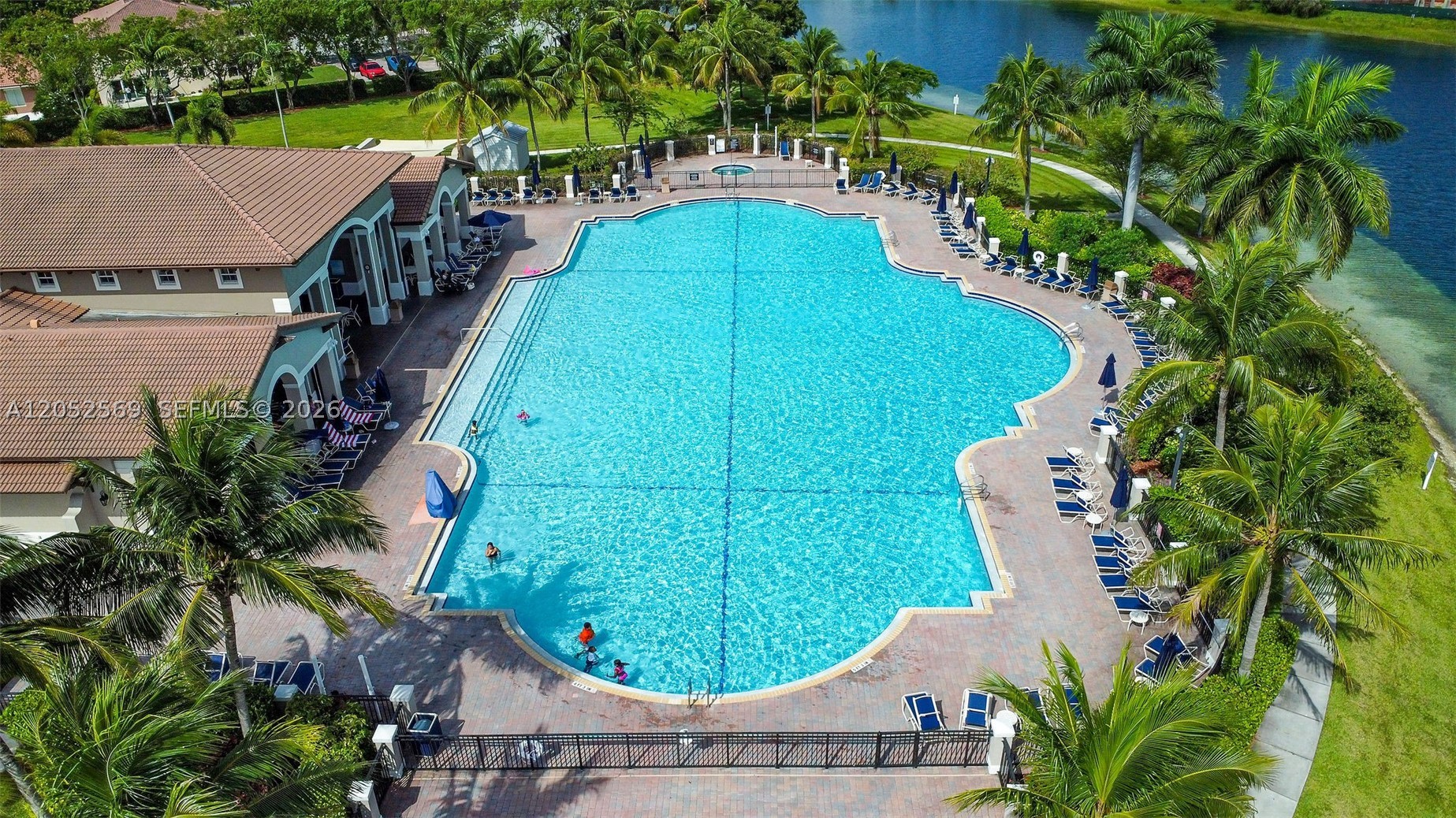 LAKES BY THE BAY CEE - Residential