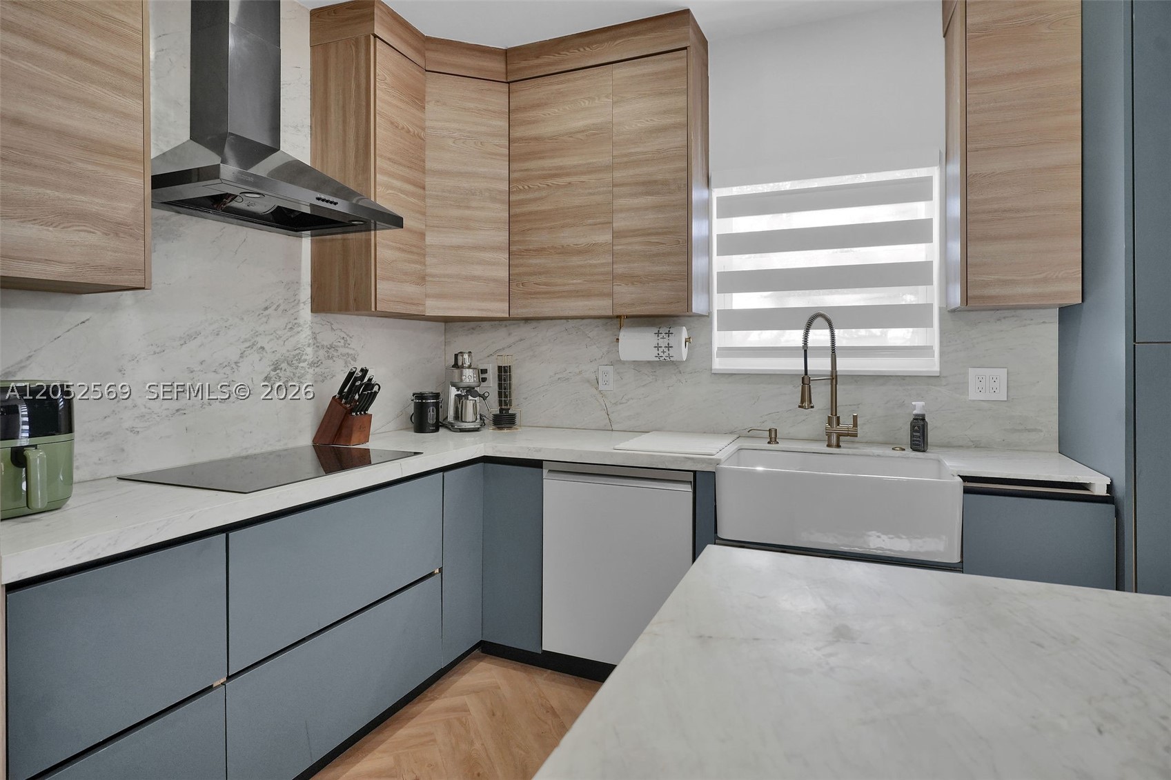 LAKES BY THE BAY CEE - Residential
