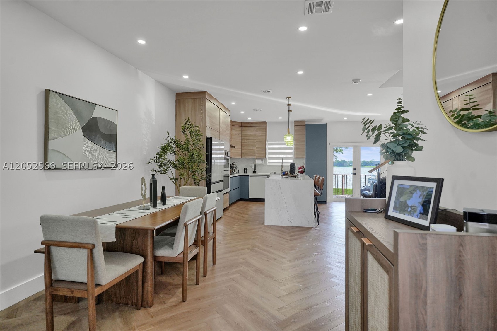 LAKES BY THE BAY CEE - Residential